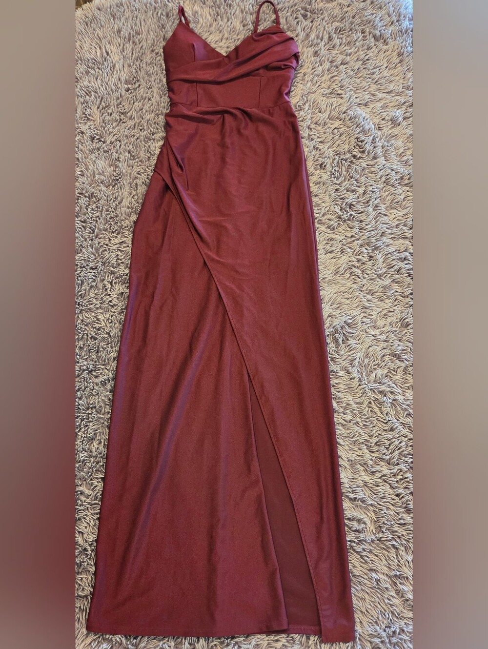Elegant Burgundy Slip Maxi Dress with V-Neck